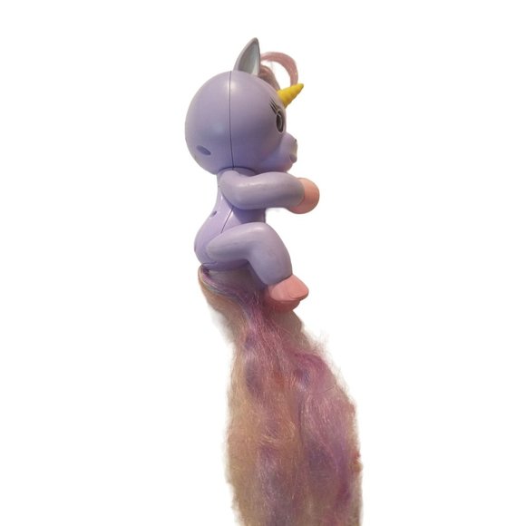 WowWee Alika Unicorn Fingerling Purple Pink Interactive Horse Neigh 3709 Horn - Picture 2 of 6